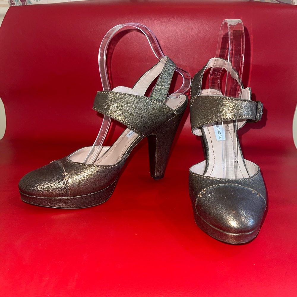 L'autre Chose Metallic Platform Heels in size 40